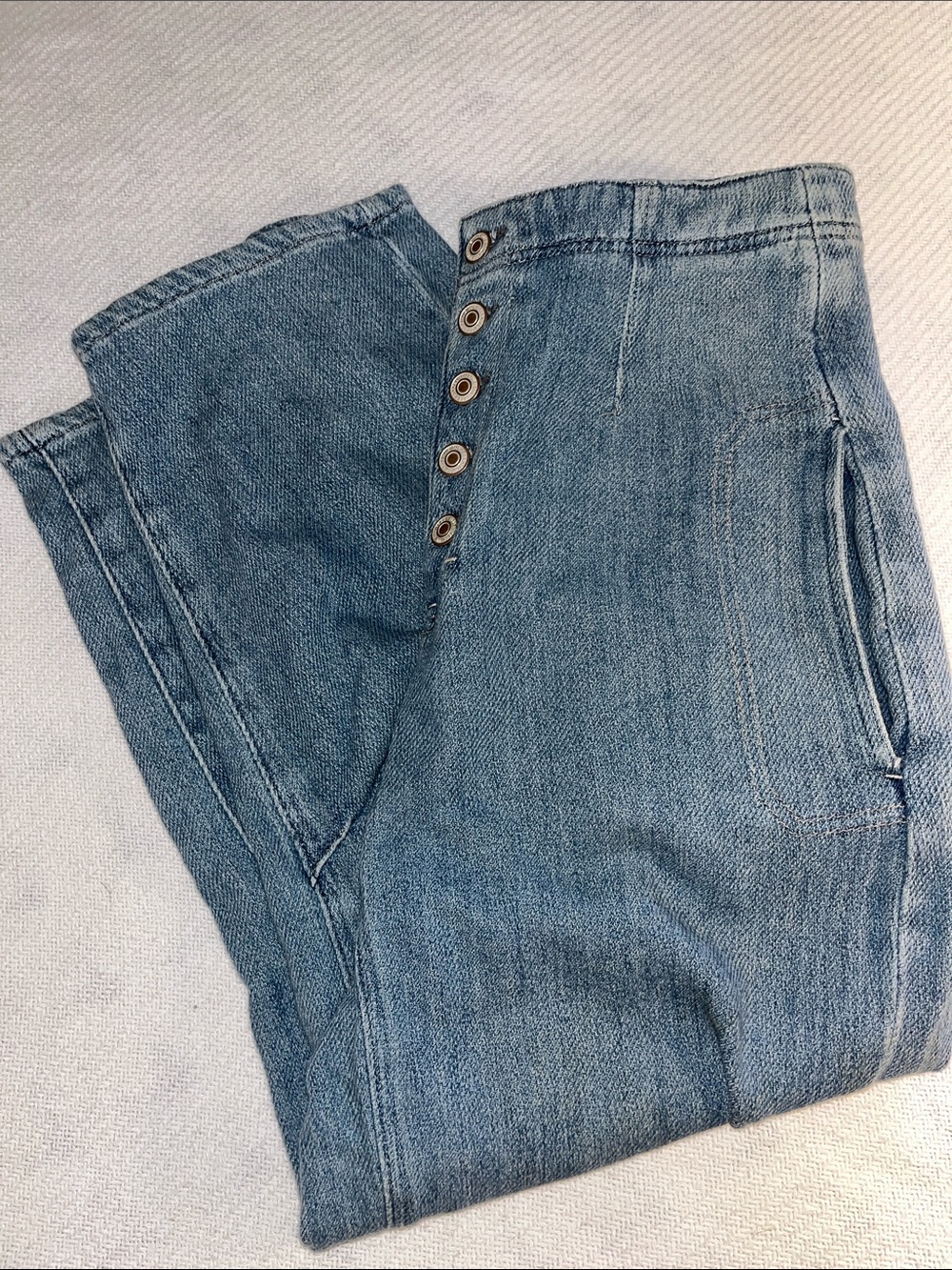 We The Free Vintage Light Blue Button-Fly Jeans - Picture 8 of 8